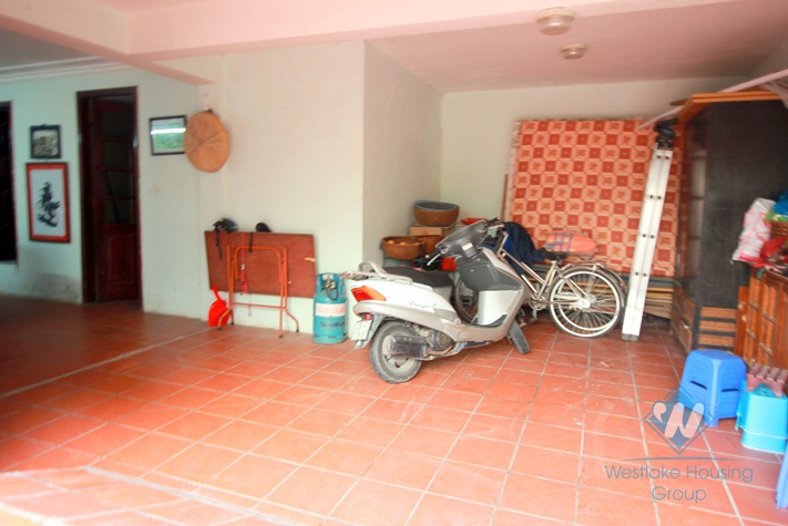 Large house with nice courtyard for rent in Westlake, Tay Ho, Hanoi